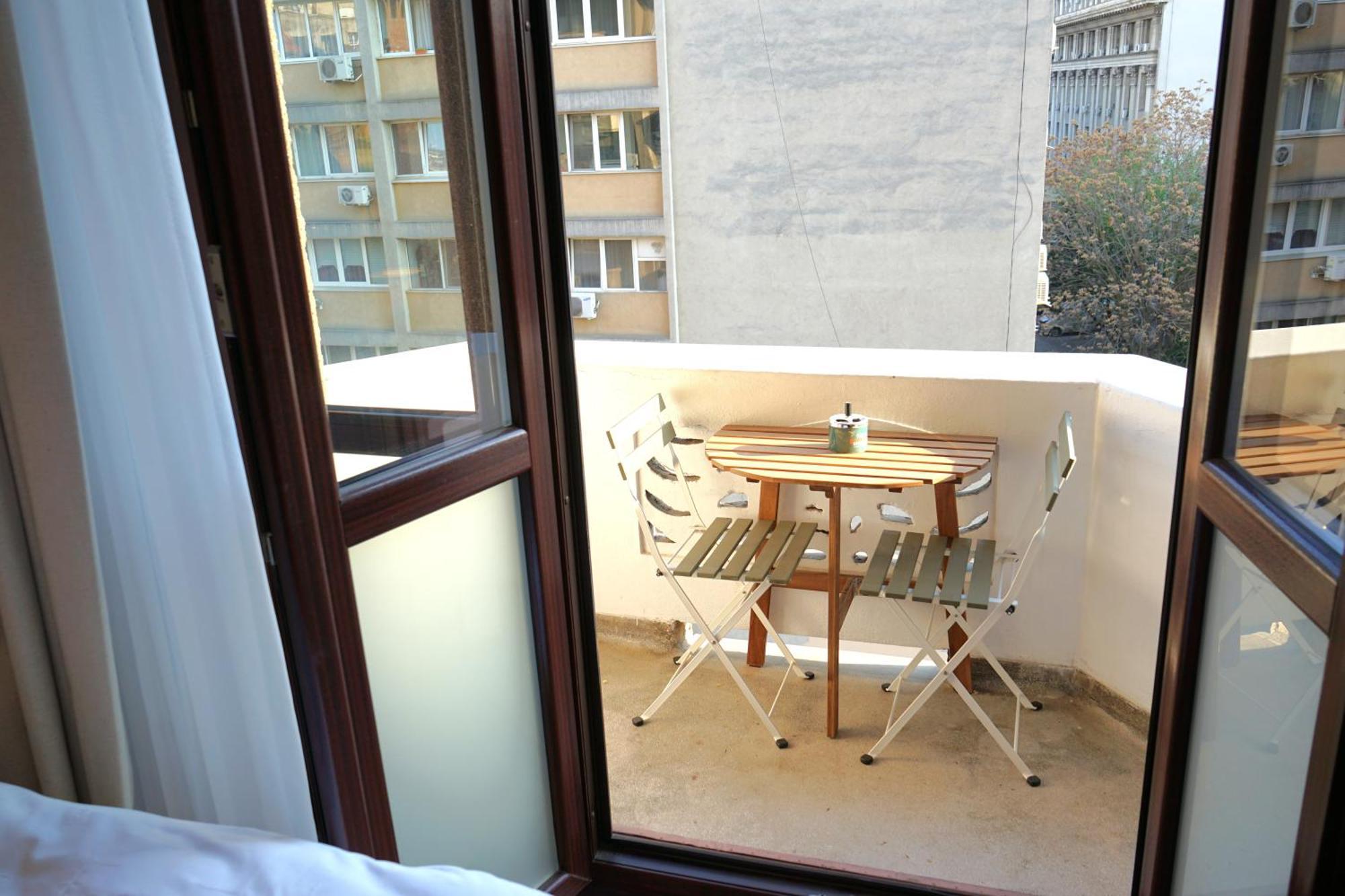 Spacious 3Br, 2Bt With 5 Balconies Bucarest Exterior foto